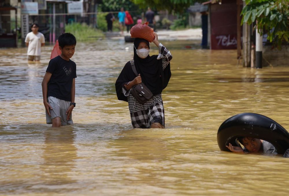 Bantuan Keluarga Terdampak Banjir - Darurat!